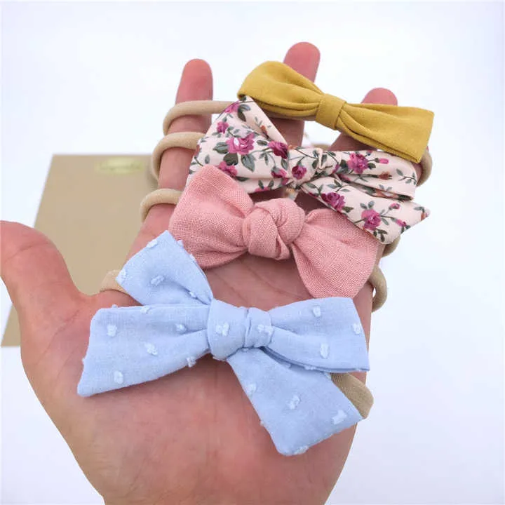 القوس رباطات لحديثي الولادة فتيات صغيرات . Bow Headbands for Newborn Baby Girls Toddlers Nylon