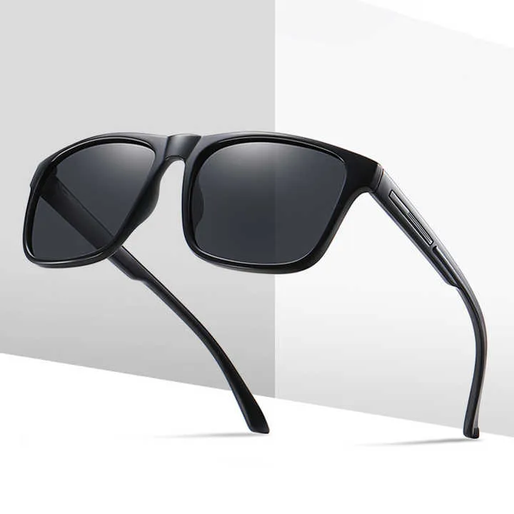 جديد النظارات الشمسية المستقطبة TR الكلاسيكية . New TR Polarized Sunglasses Classic Fashion Colorful Sun