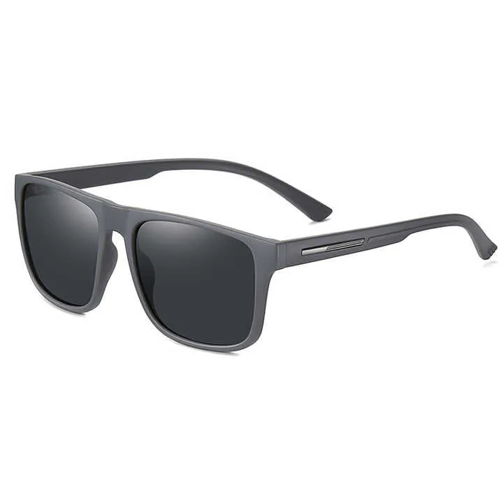 جديد النظارات الشمسية المستقطبة TR الكلاسيكية . New TR Polarized Sunglasses Classic Fashion Colorful Sun
