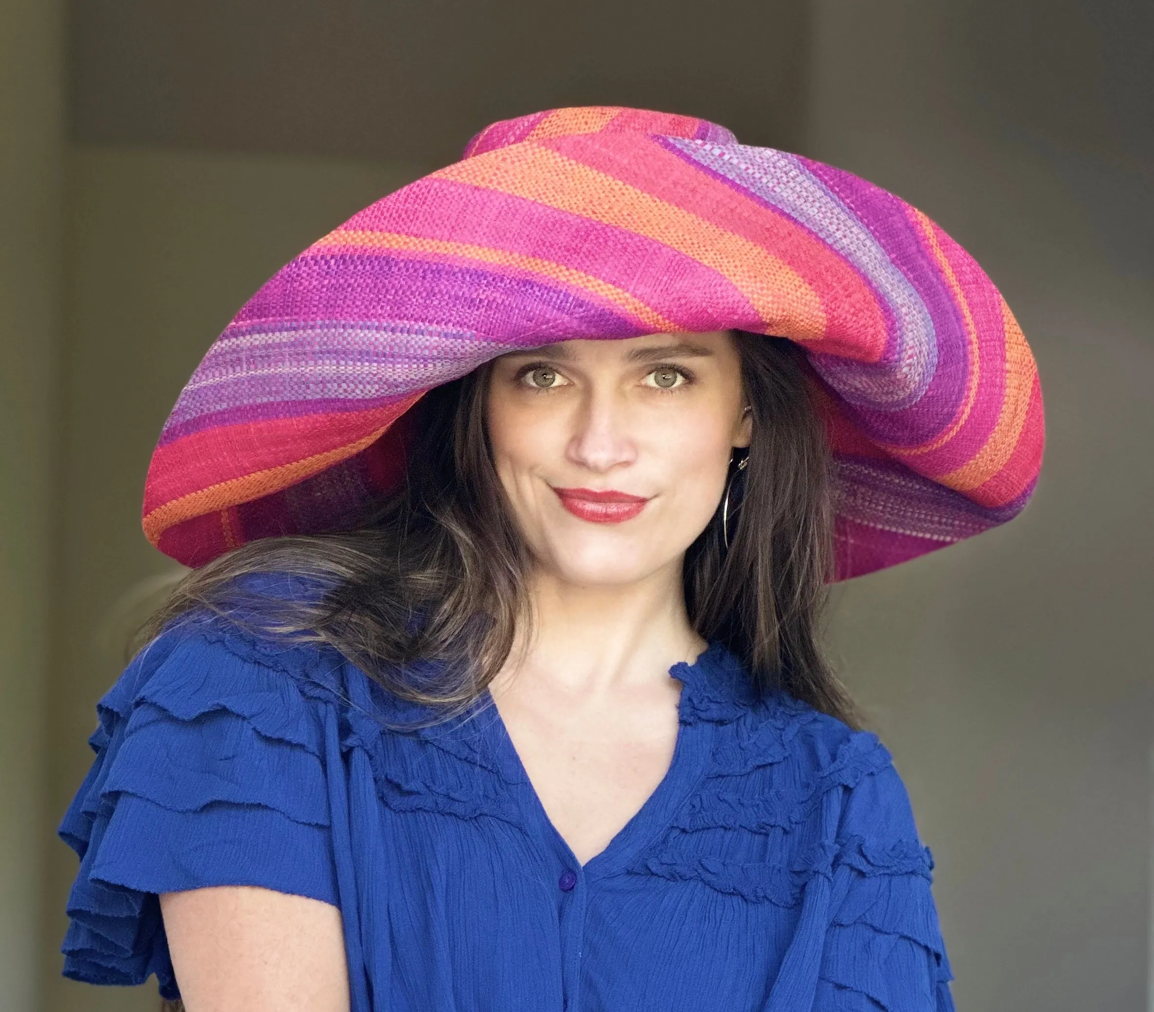 5" & 7" Wide Brim Multicolor Stripe Pattern Packable Straw Sun Hats
