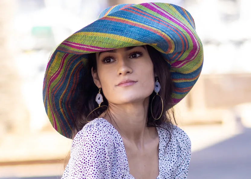 5" & 7" Wide Brim Multicolor Stripe Pattern Packable Straw Sun Hats