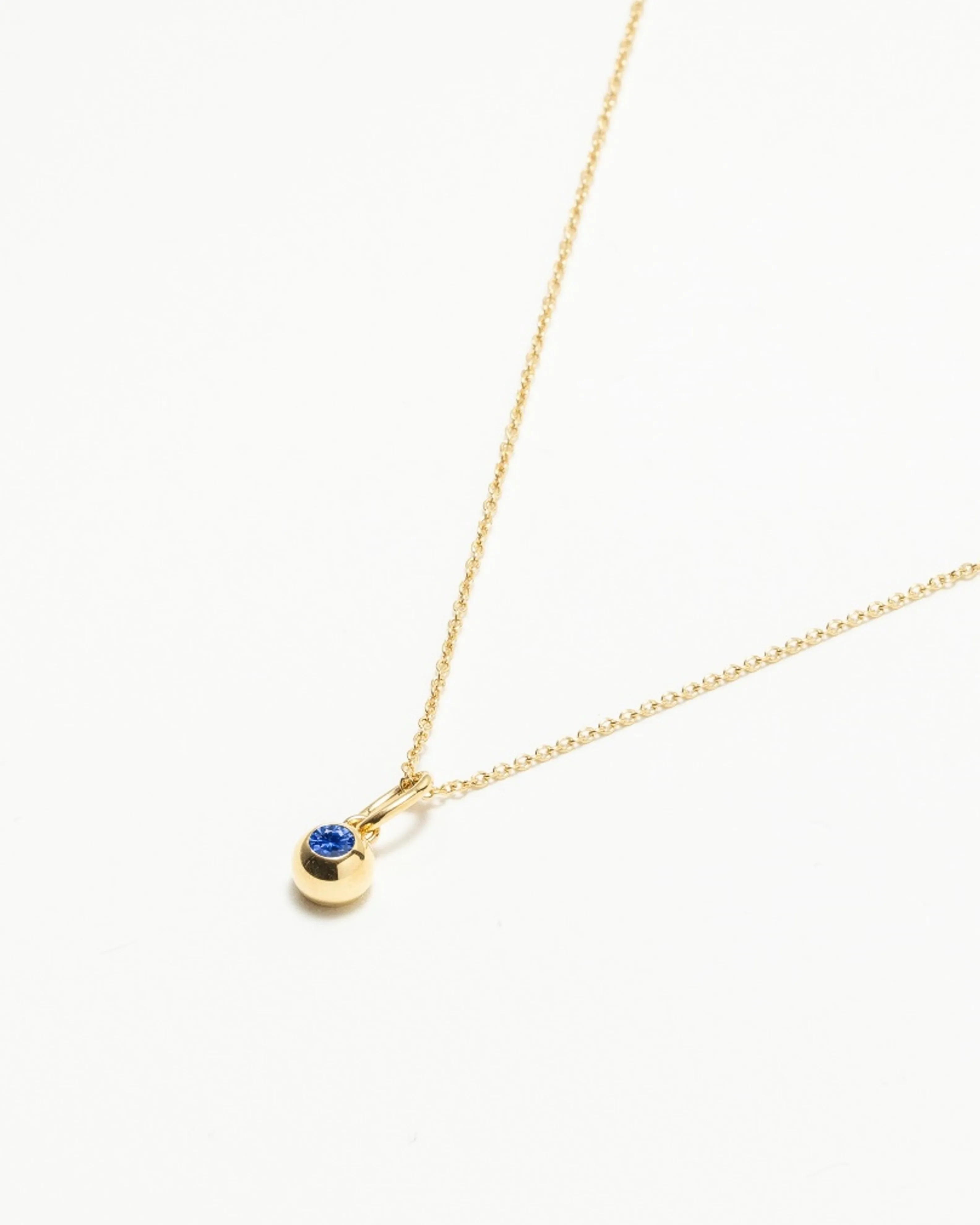 Amara Blue Sapphire Pendant