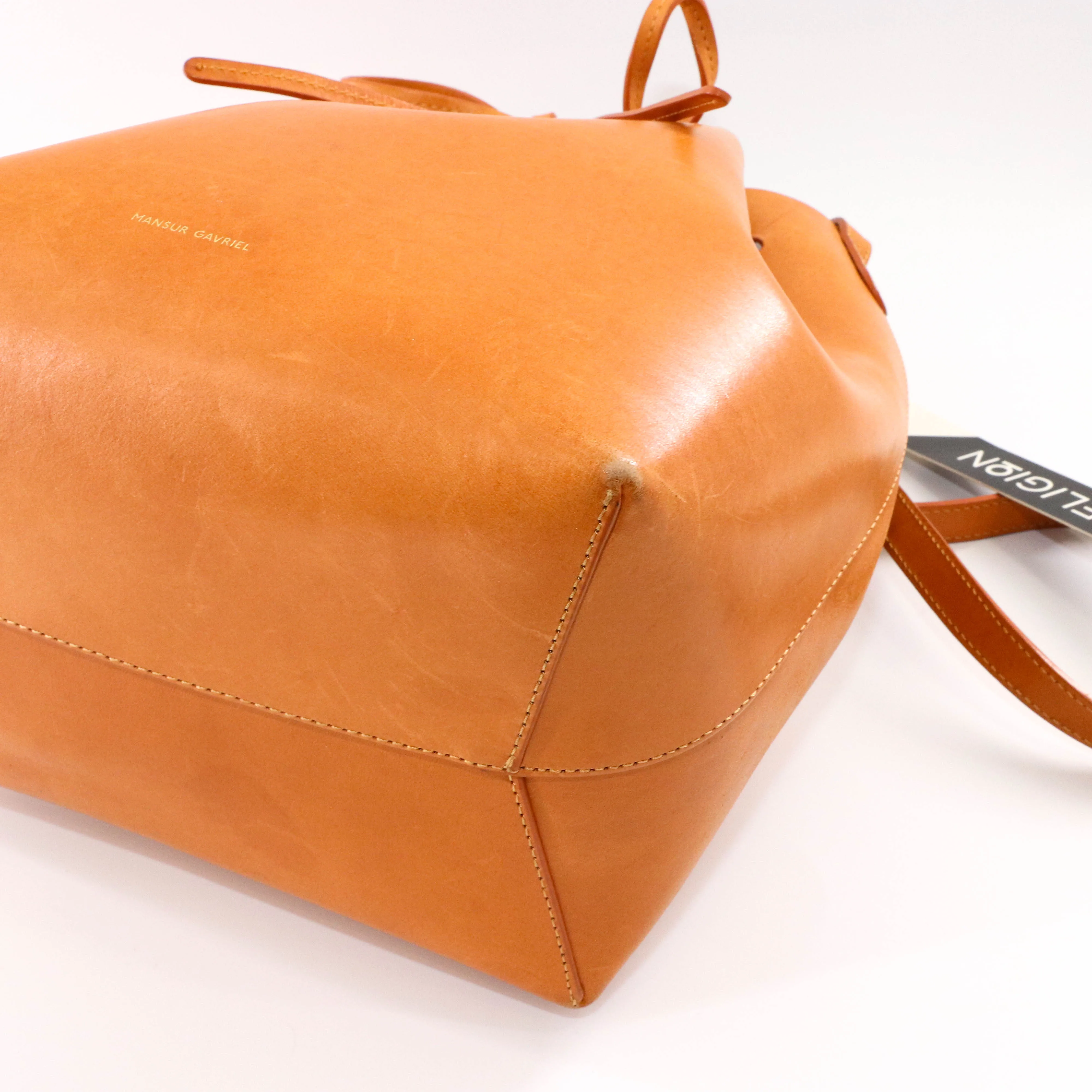 Bucket Bag in Light Brown Calf Leather Pink Interior