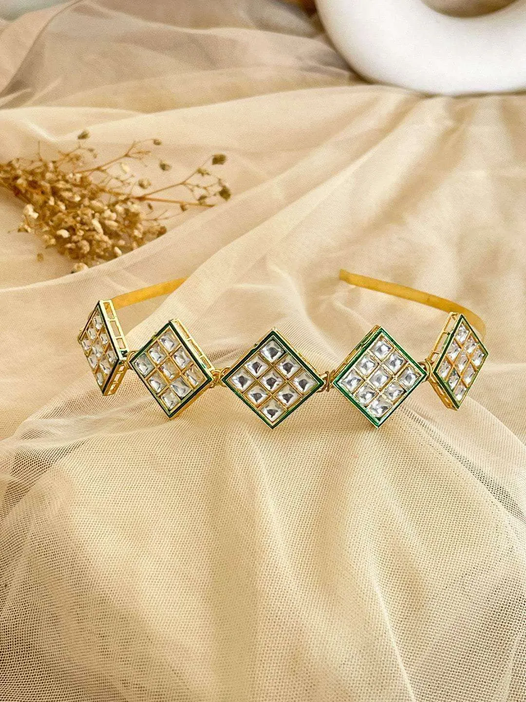 Diamond Shaped Kundan Hairband
