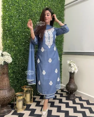 Embroidered Kurta Set with Chiffon Dupatta