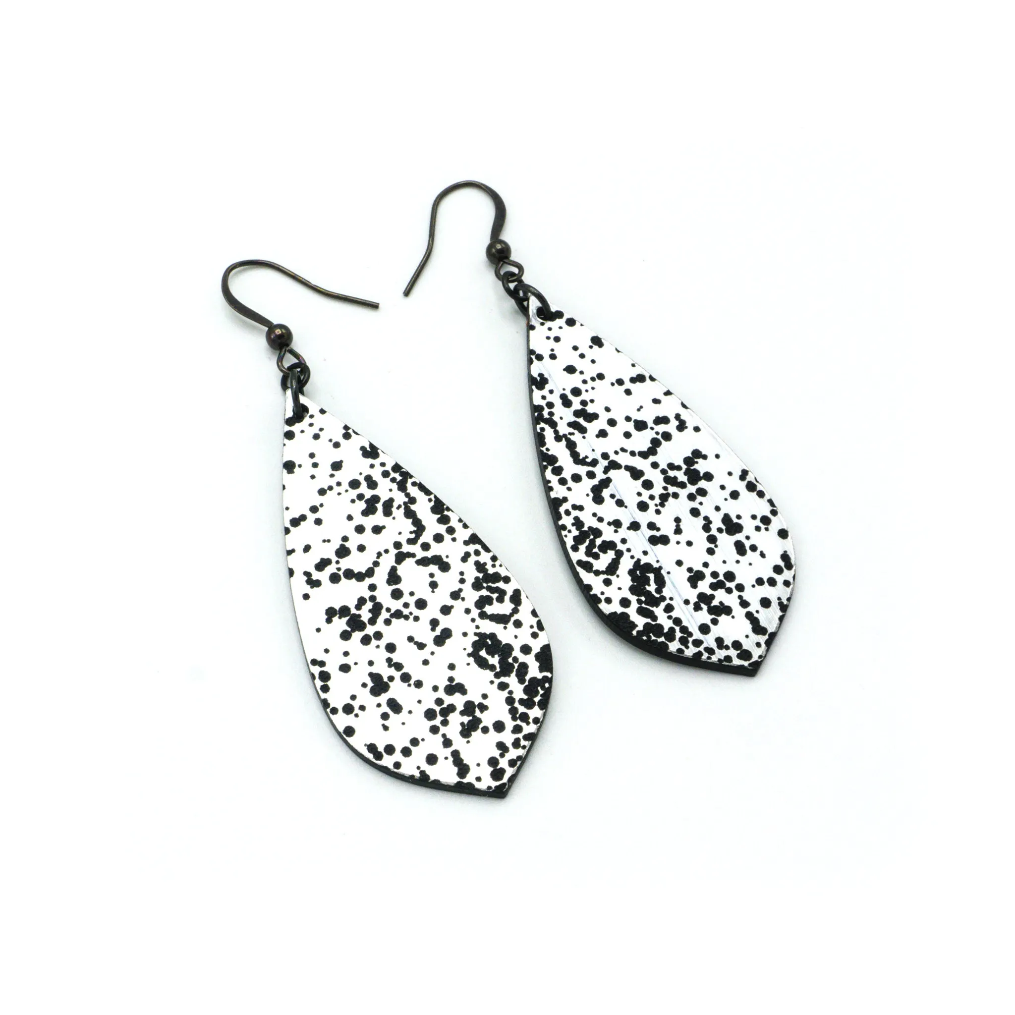 Gem Point [02] // Acrylic Earrings - Brushed Silver, Black
