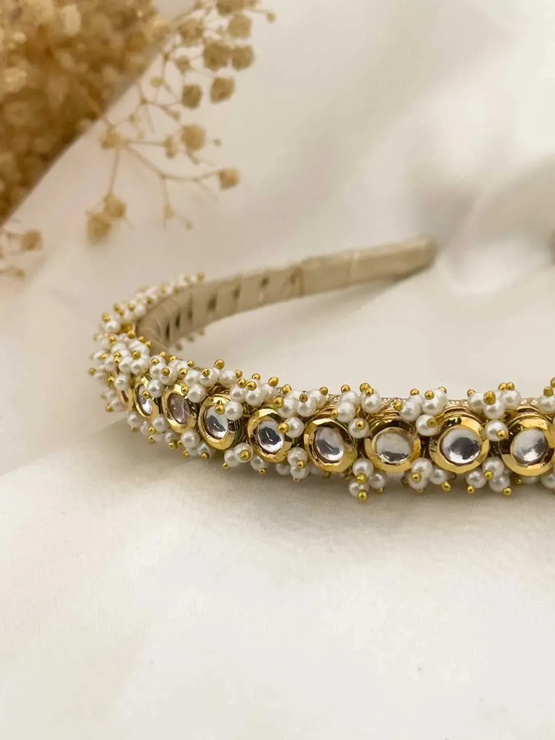 Handmade Round Kundan And Pearl Studded Hairband