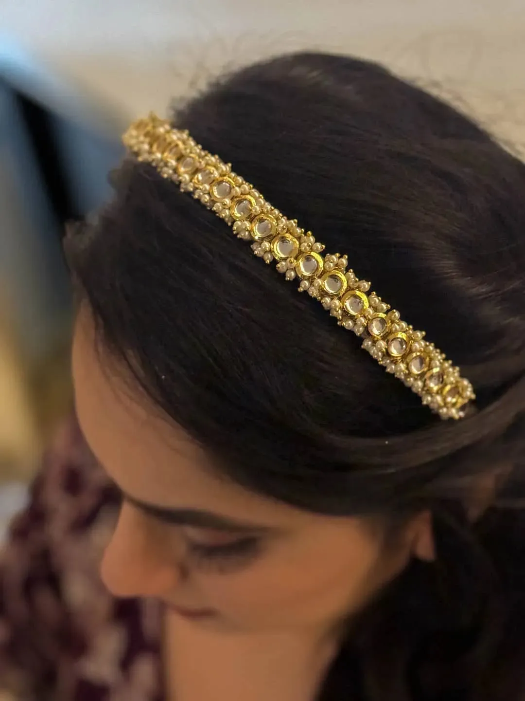 Handmade Round Kundan And Pearl Studded Hairband