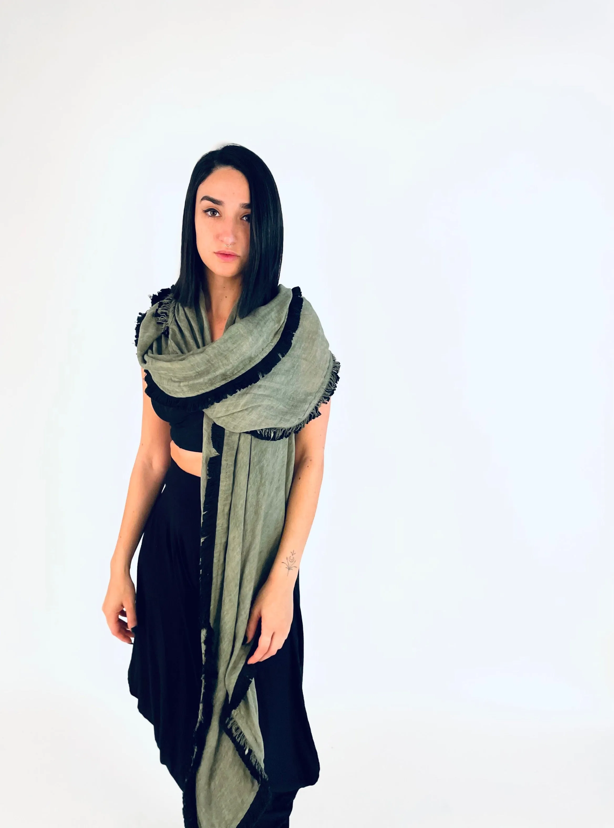 Huge Fringed Scarf - Green