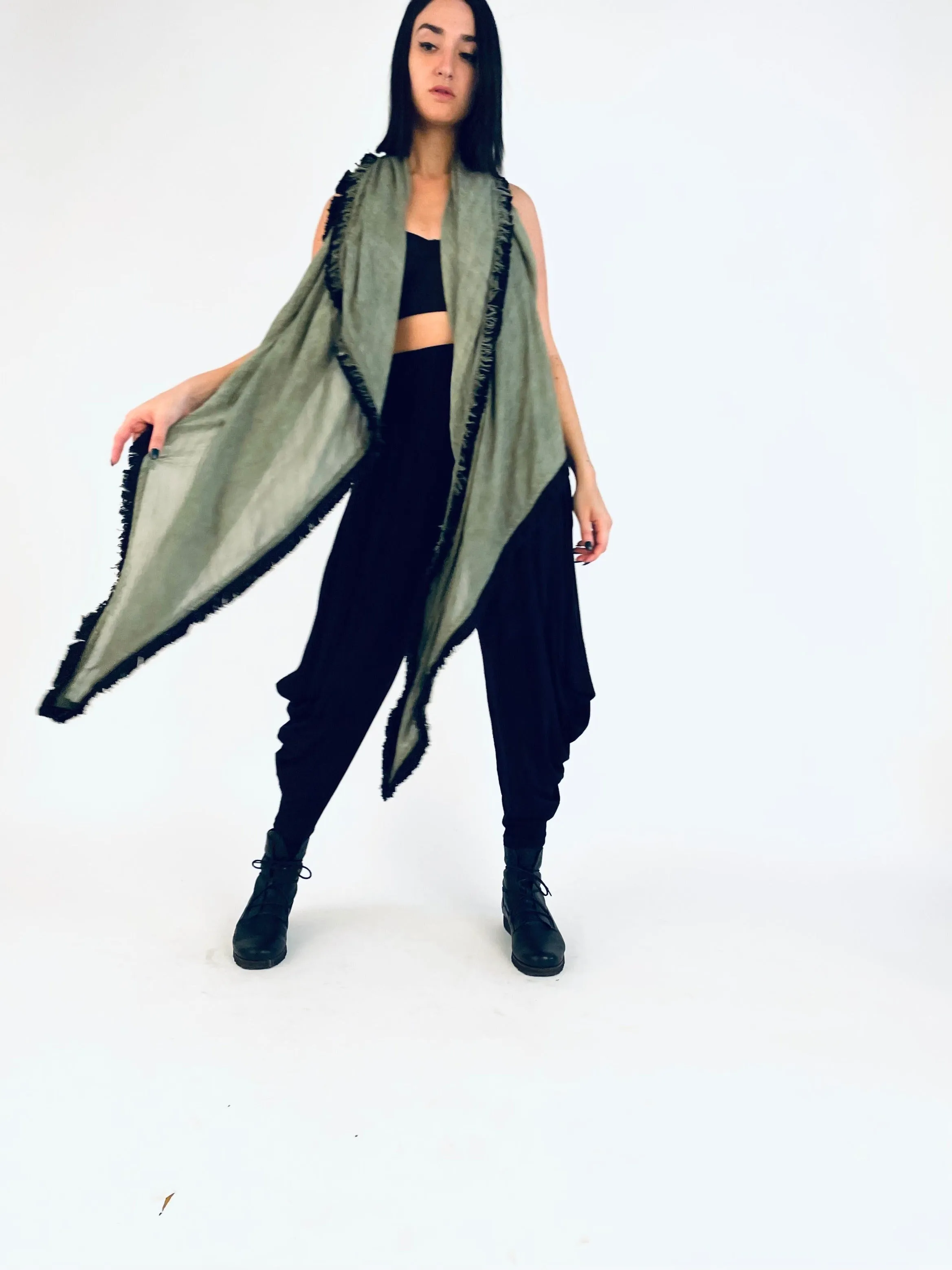 Huge Fringed Scarf - Green