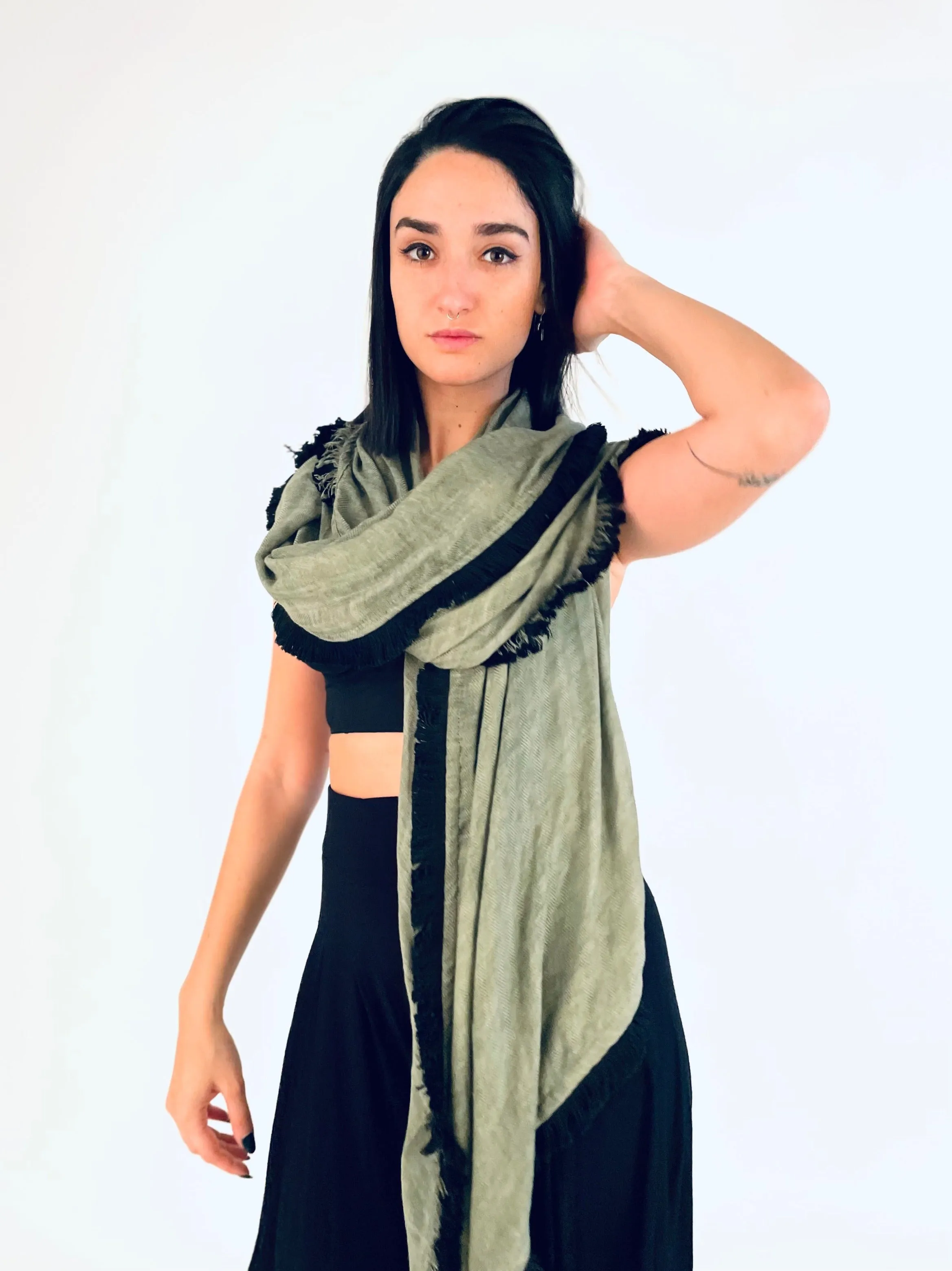 Huge Fringed Scarf - Green