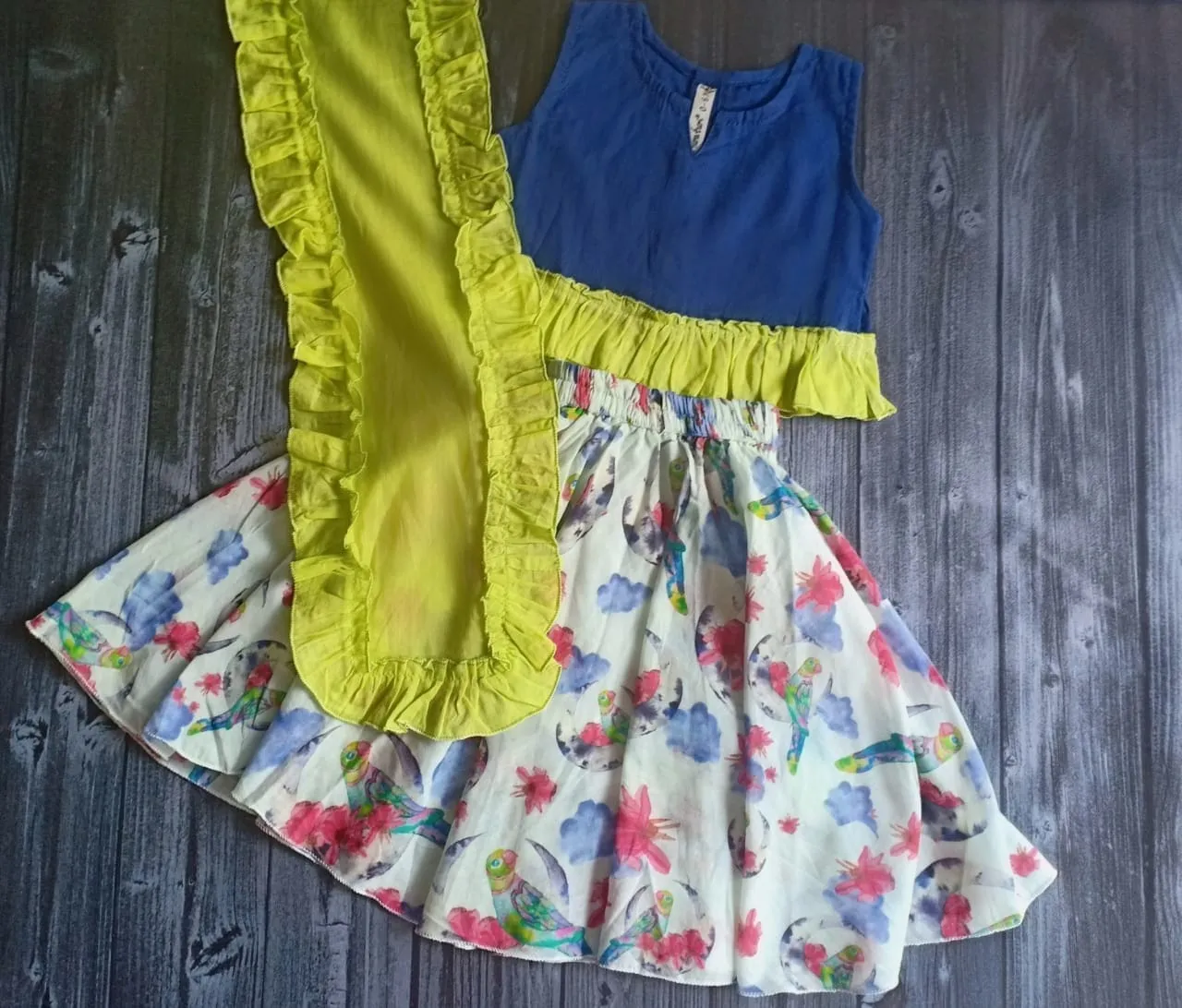 Malmal Lehenga Set | Mitthu Moon