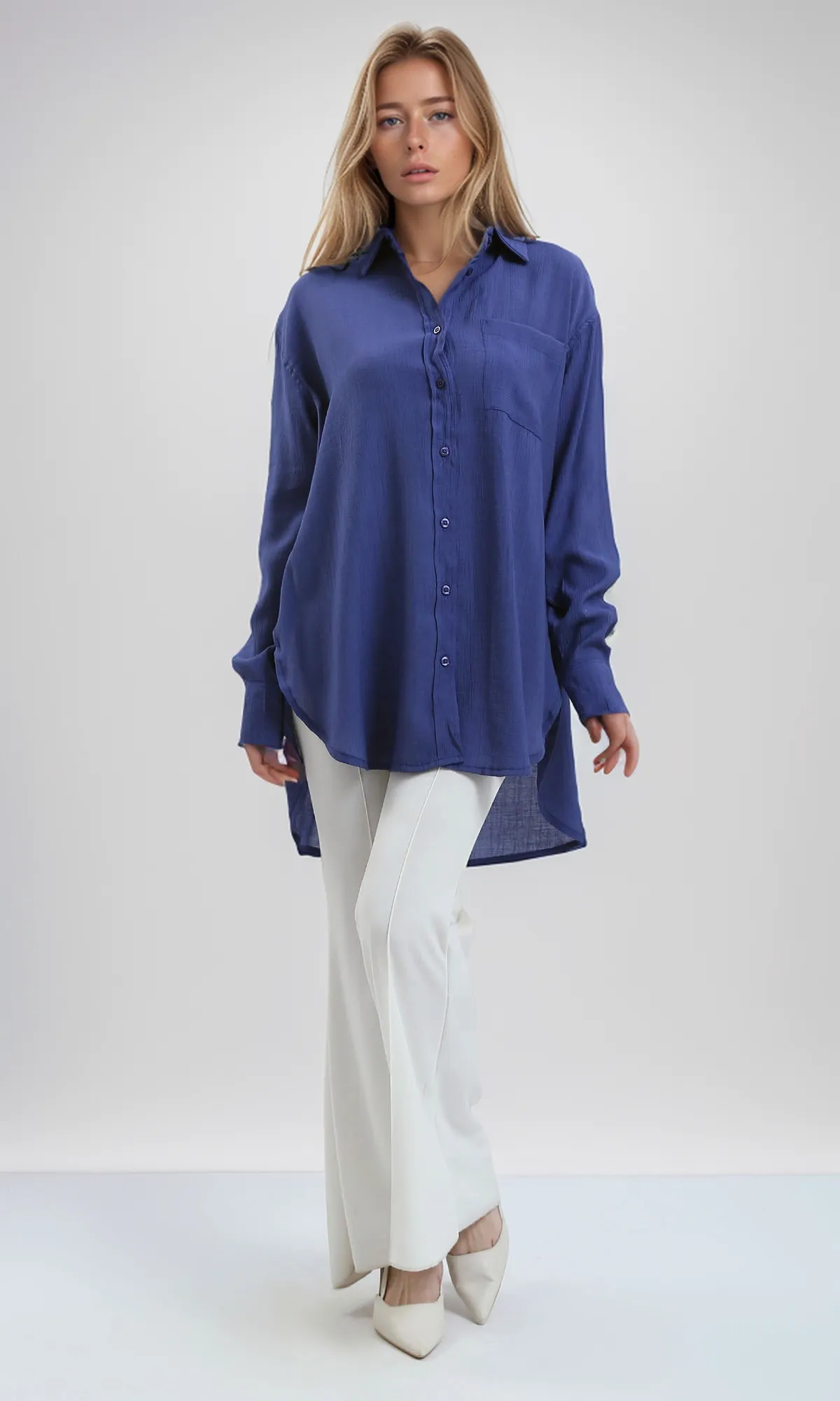 O190353 Loose Dark Blue Buttoned Blue Shirt
