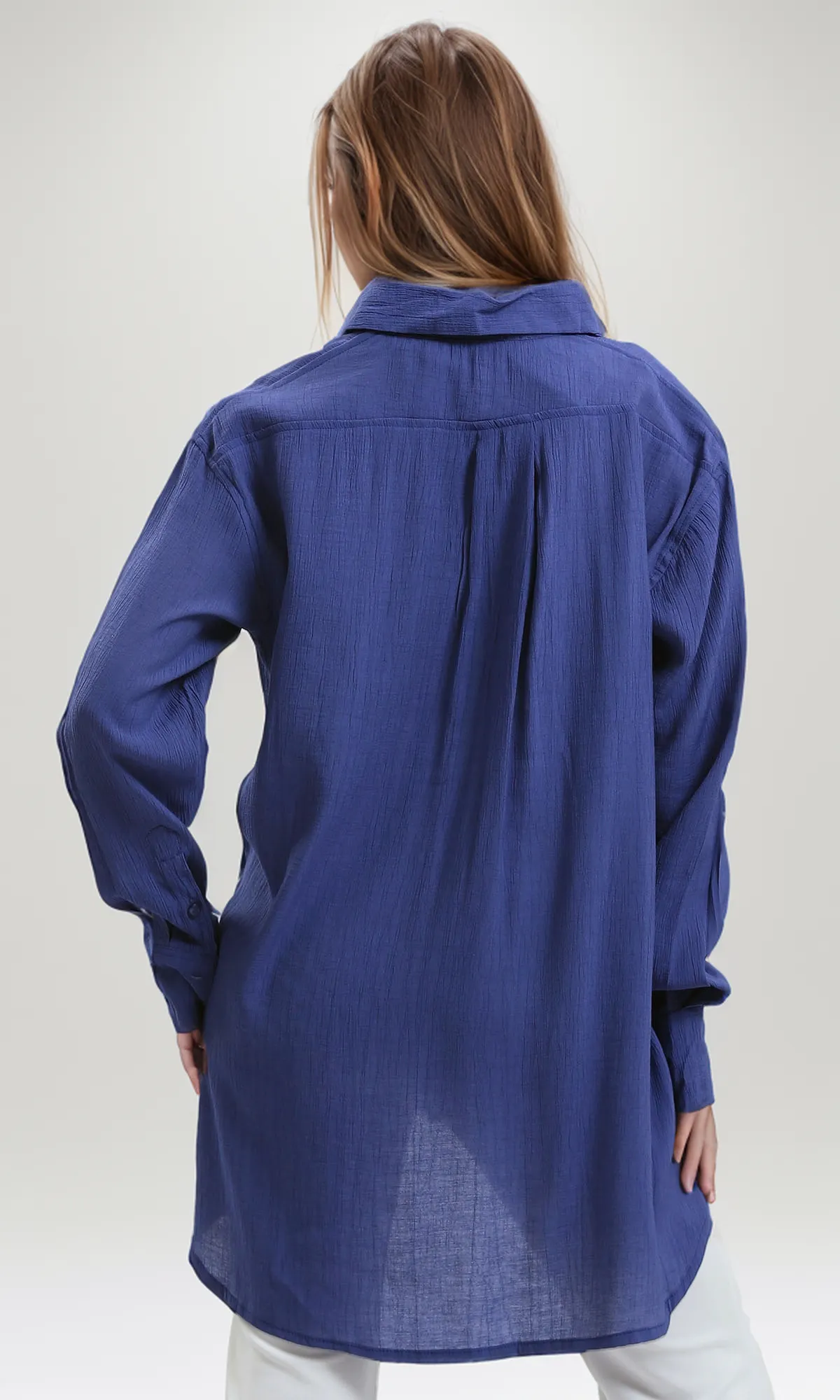 O190353 Loose Dark Blue Buttoned Blue Shirt