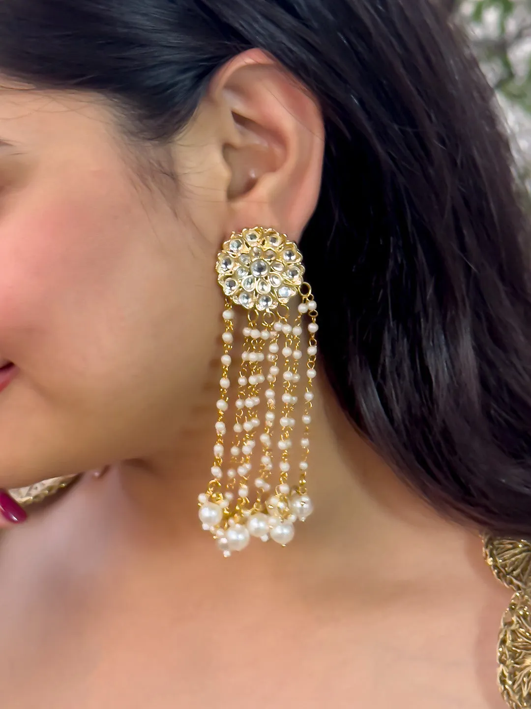 Parineeti Chopra Haldi Look Inspired Jwellery