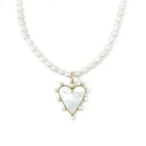 Pearl Necklace With Mother of Pearl Heart