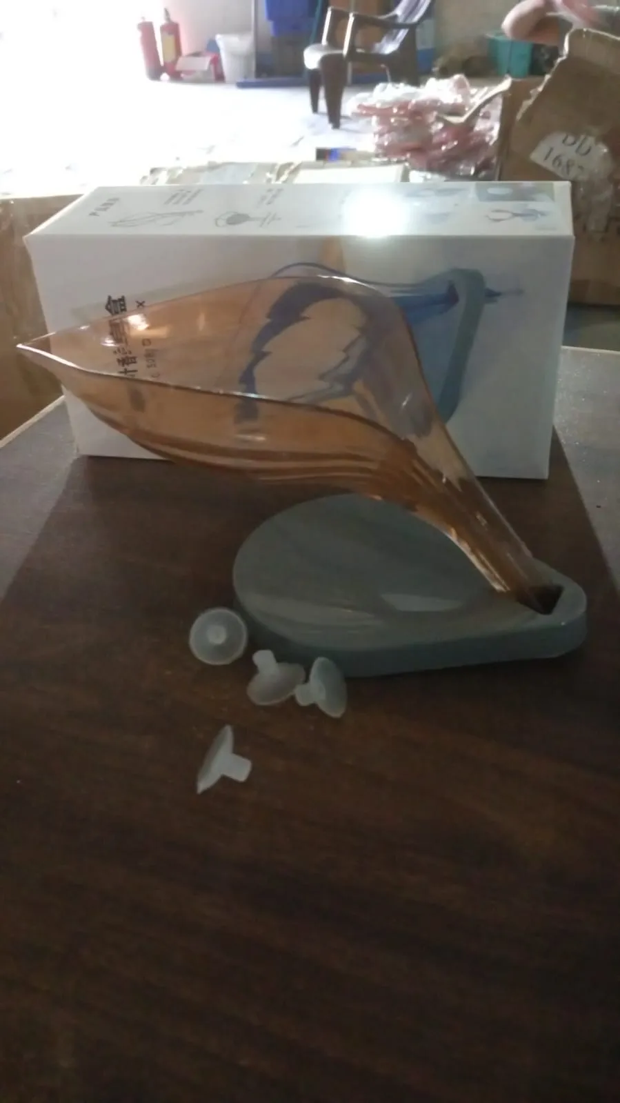 PlasticLeaf Shape Soap Box, Soap Holder (1 Pc / With Color Box)