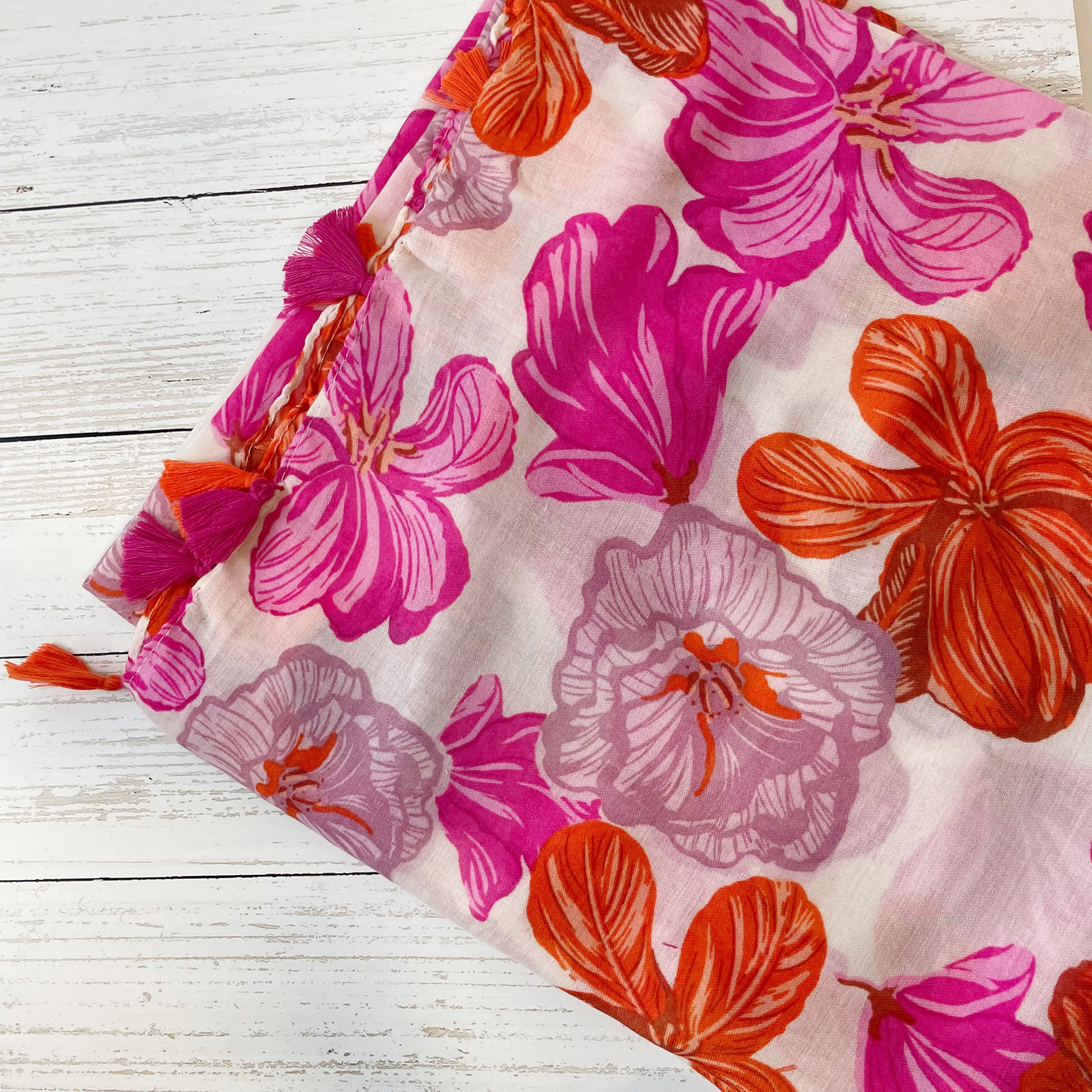 Sienna Flouncy Floral Scarf - Pink