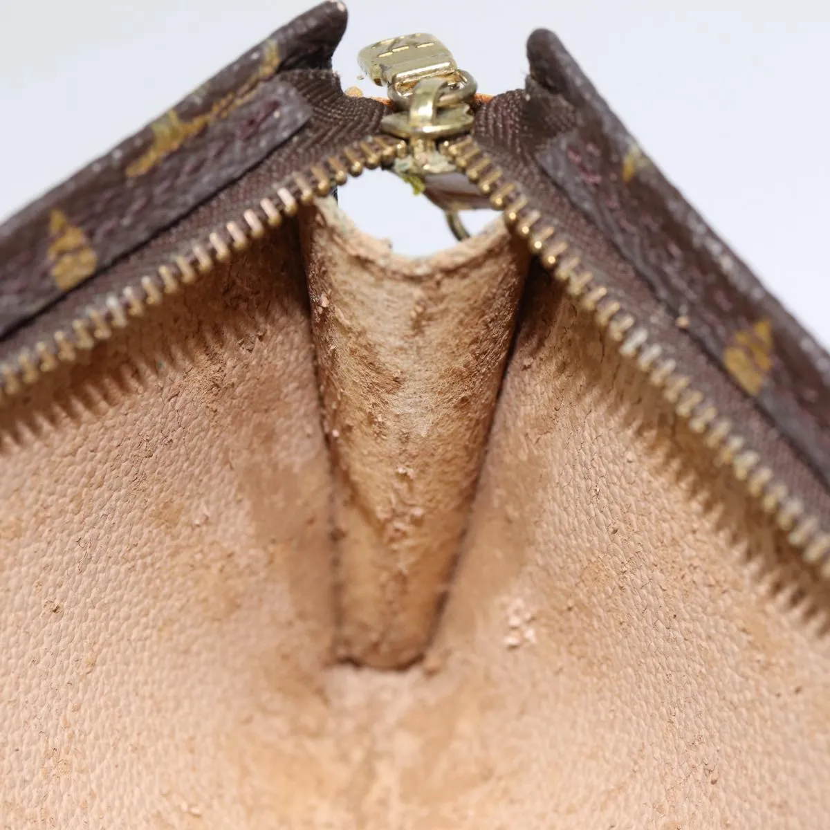 Trendy Inspired Louis Vuitton Monogram Bucket Gm Pouch Accessory Pouch Lv Auth Ki4815